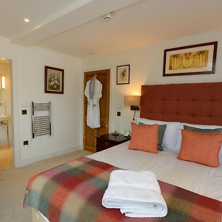 The Lodge At Carrick Castle Estate 카인도우 외부 사진
