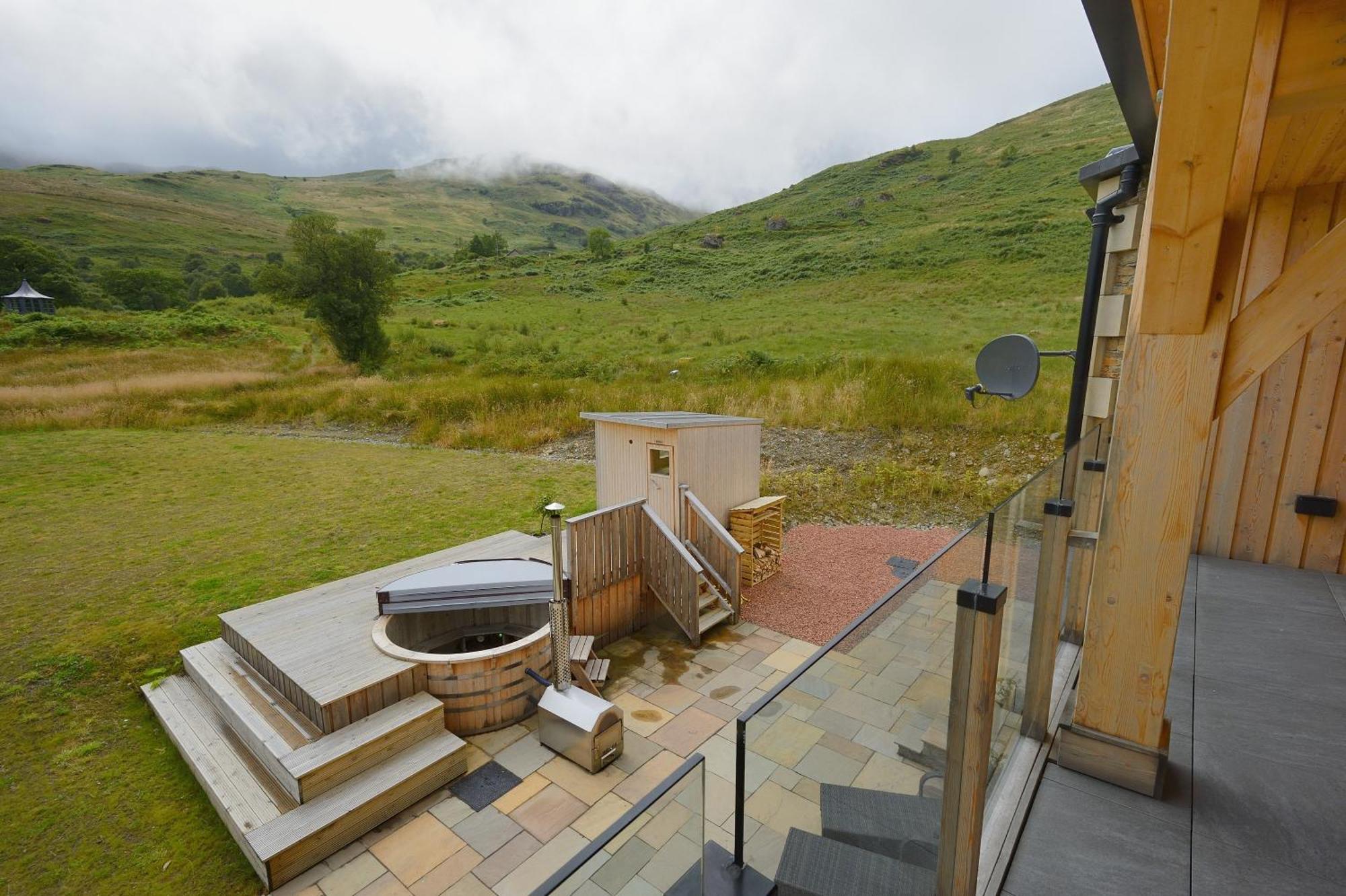 The Lodge At Carrick Castle Estate 카인도우 외부 사진